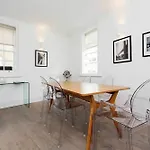 Veeve Belgravia Mews